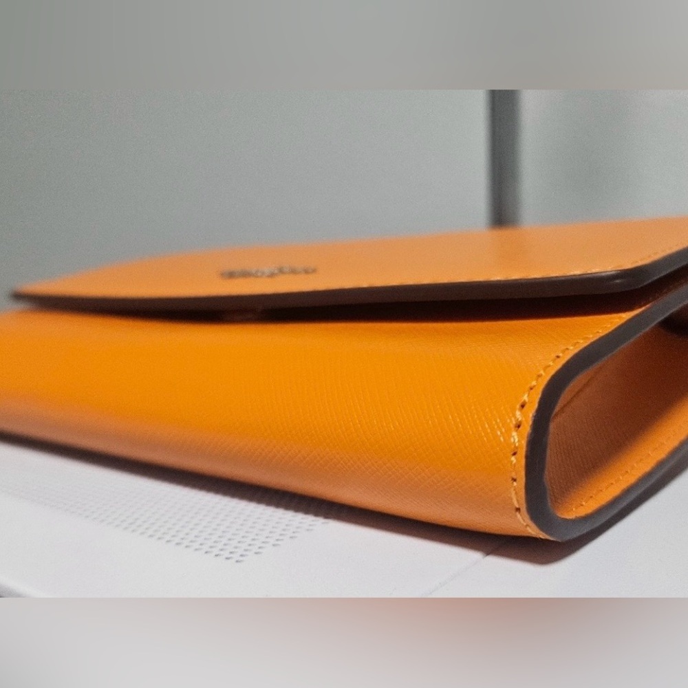 SOLD-Kate Spade Vibrant Orange Crossbody Bag - Picture 6 of 7